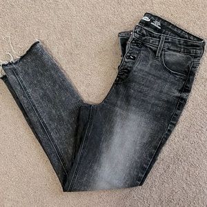 Black acid wash jeans